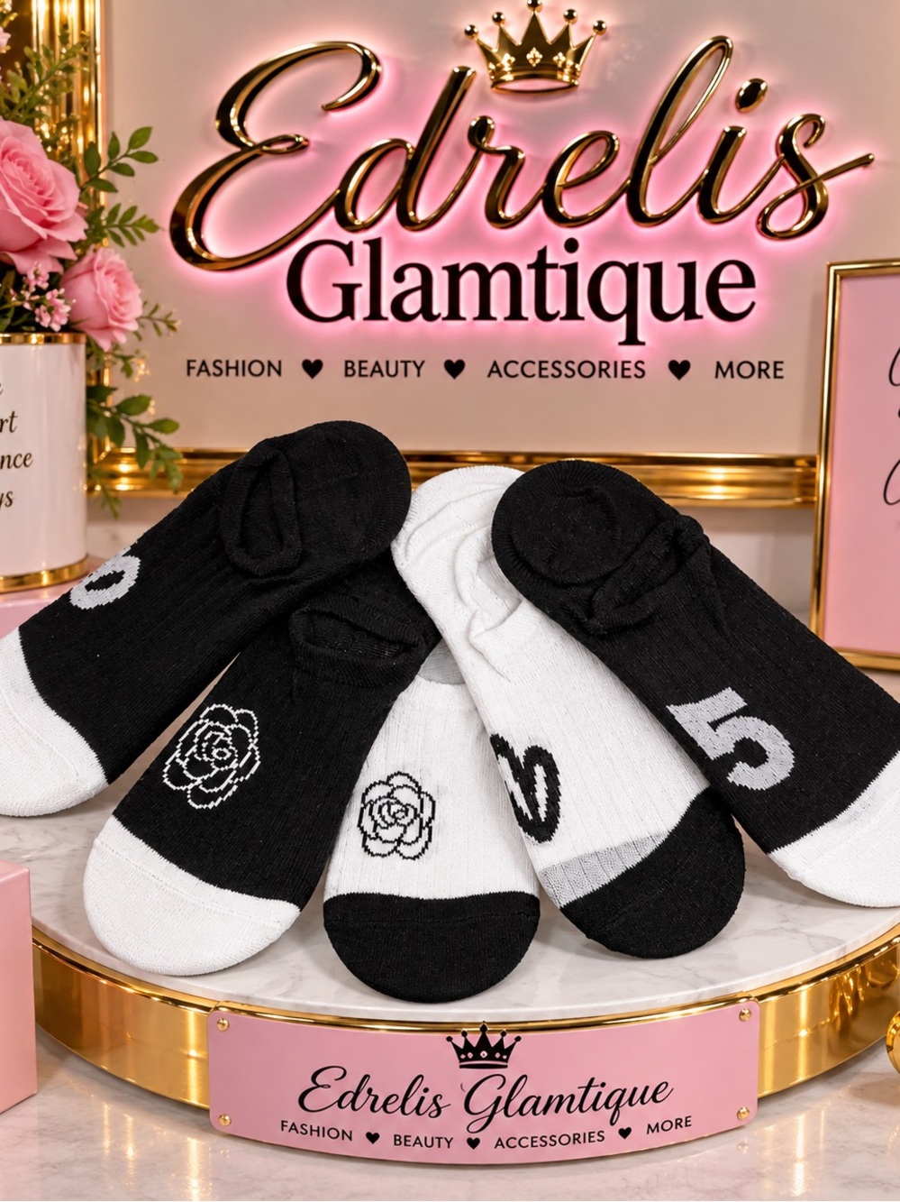 5 Pair of Black & White No-Show Socks - Pack